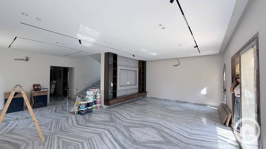 11 c5b340e2-345a-4b8a-935b-c4e78e8b9269. jpg