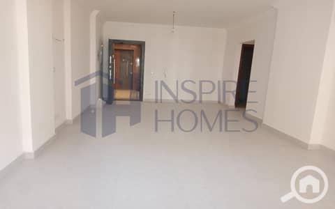 3 Bedroom Flat for Rent in Moharam Bik, Alexandria - 1. jpg