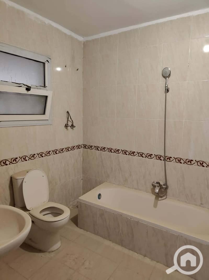 14 0b062010-896a-4012-a8b3-60eb7bb7456a. jpg