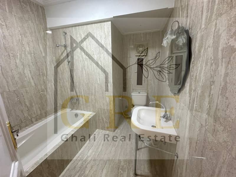 15 683631fe-1dd6-411e-95eb-b078b2d80d43. jpg