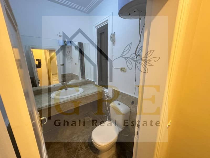 16 a664f1a9-433c-4e3f-a15a-ea4c5303e43a. jpg