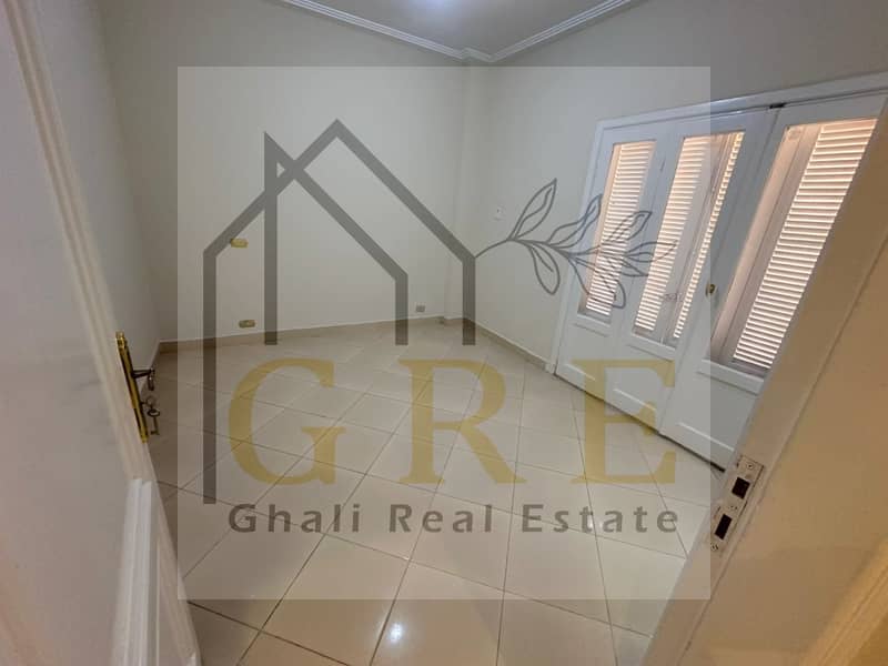 19 b42d0298-59a5-46b8-a921-ee30bf5f6194. jpg