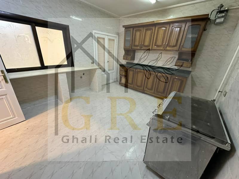 27 f29541fd-514d-418c-9419-d992c02b842f. jpg