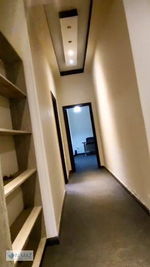 47 WhatsApp Image 2025-12-23 at 3.51. 57 PM (1). jpeg