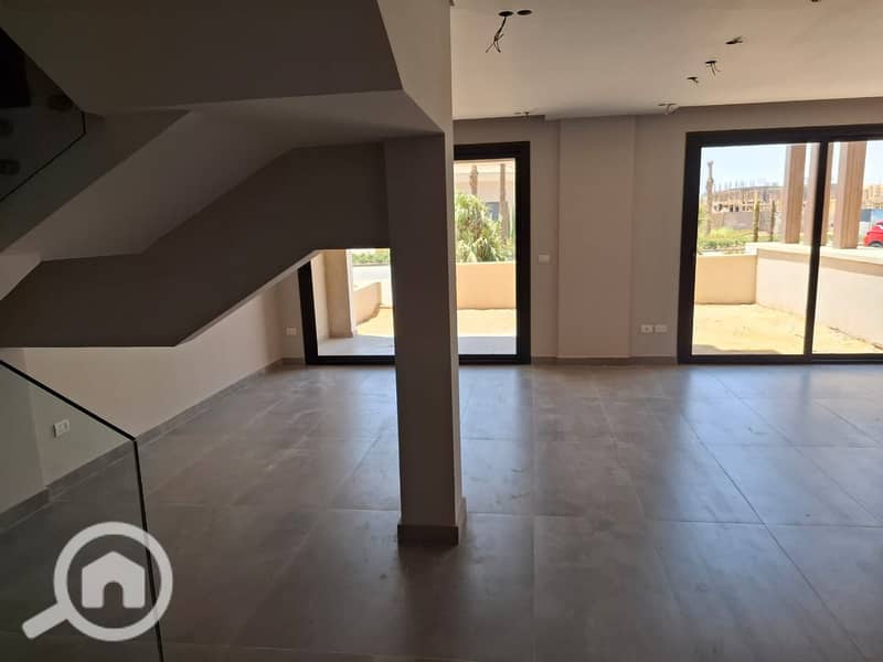 3 WhatsApp Image 2025-12-23 at 4.28. 36 PM. jpeg