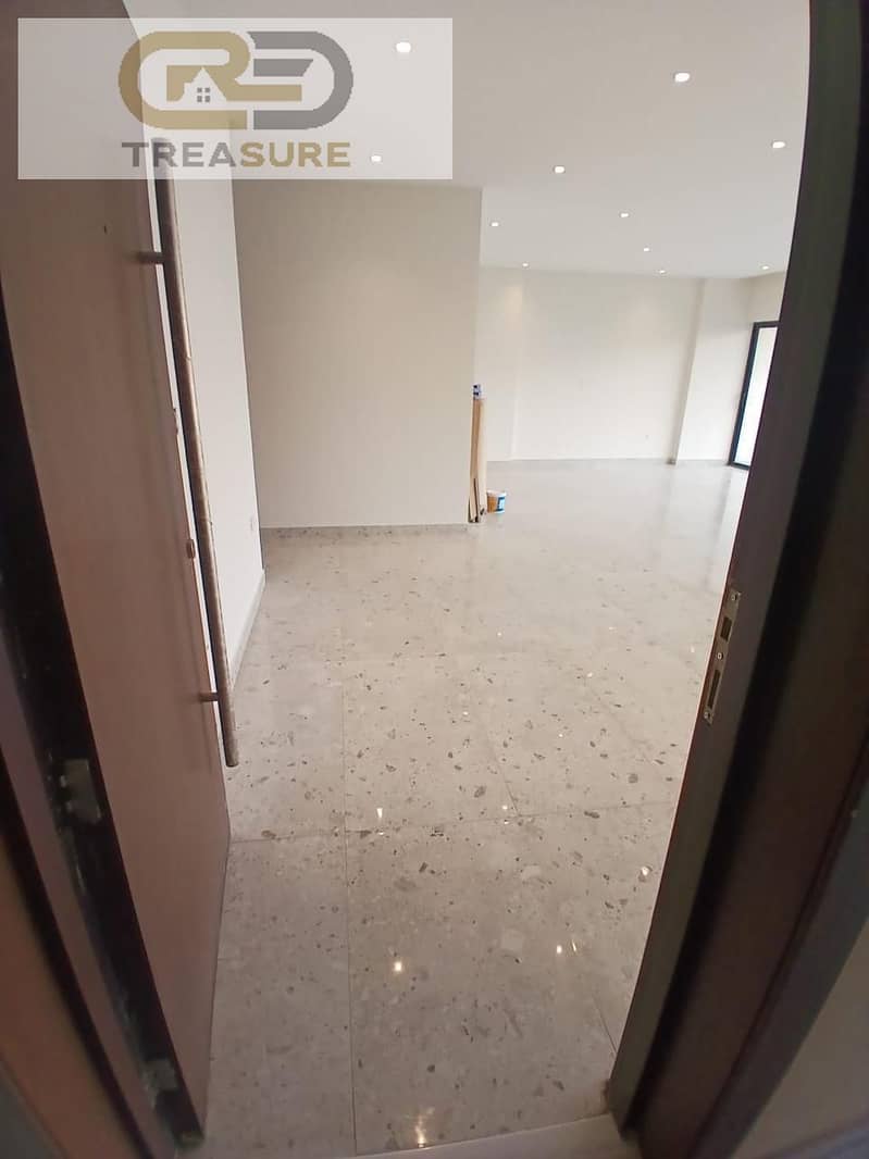 3 WhatsApp Image 2025-12-23 at 16.38. 11 (2). jpeg