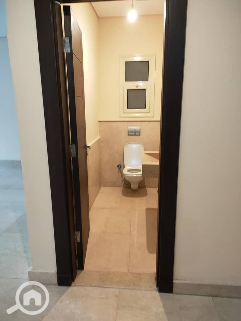 10 WhatsApp Image 2023-01-21 at 5.41. 52 PM (1). jpeg