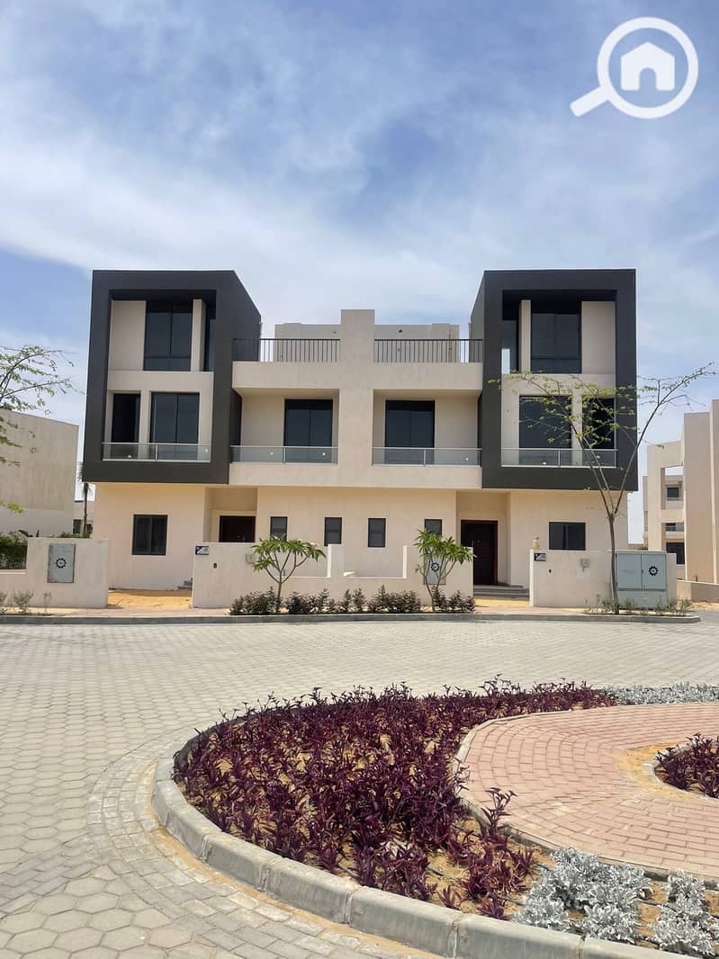 7 581855347_1356272179844046_1970268273055694627_n. jpg