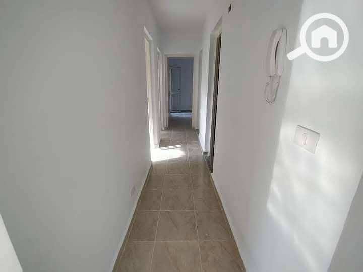 10 c1c459c9-a394-443b-b308-985ffd987a62. jpg