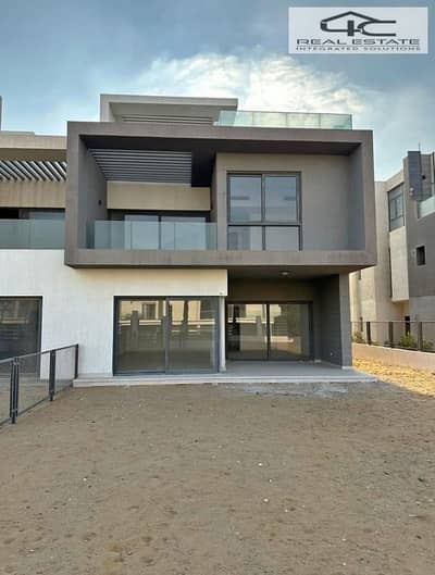 توين هاوس 4 غرف نوم للبيع في القاهرة الجديدة، القاهرة - WhatsApp Image 2025-12-23 at 4.44. 26 PM. jpeg