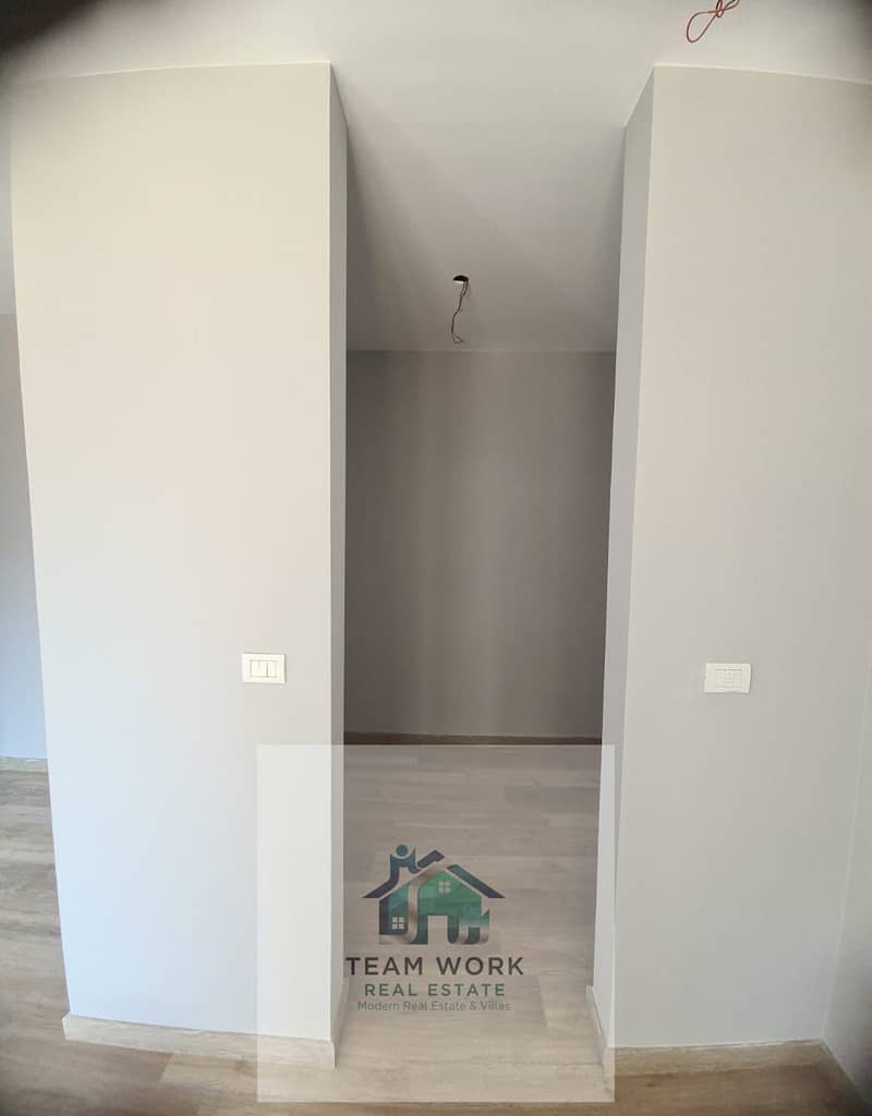 16 WhatsApp Image 2025-12-22 at 9.03. 14 PM (4). jpeg