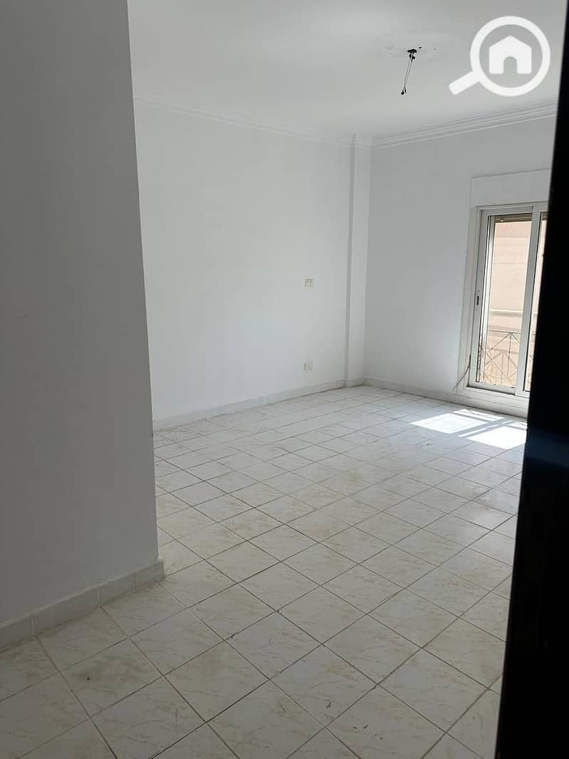 3 79f4e1ea-06d5-4be5-8ec8-046ddf12e21e. jpeg