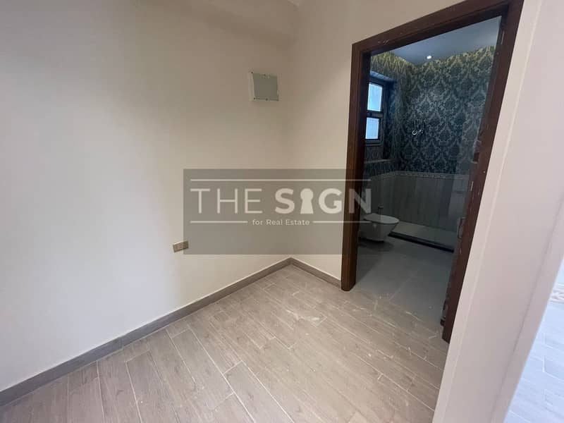 15 WhatsApp Image 2025-12-23 at 3.31. 53 PM (2). jpeg