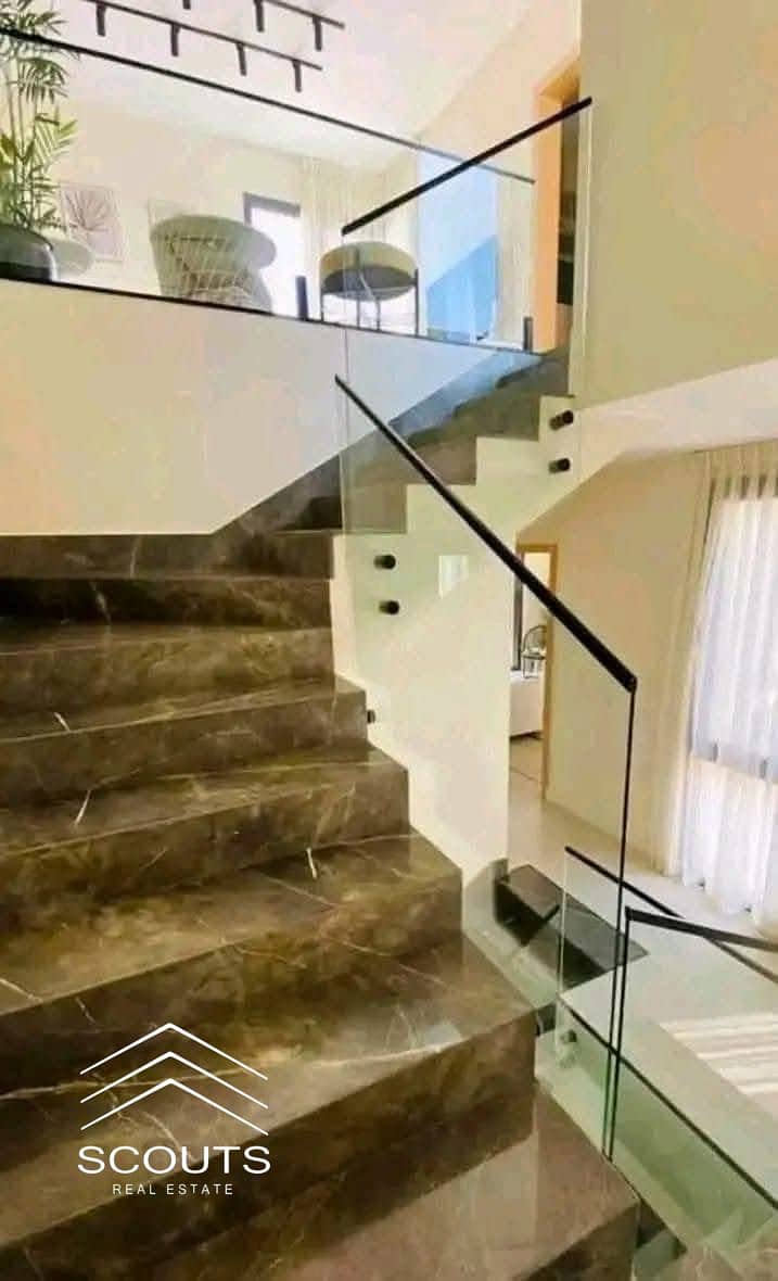 2 WhatsApp Image 2025-12-04 at 16.02. 55 (4). jpeg