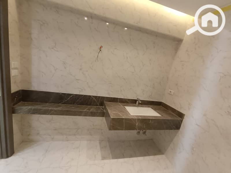 5 WhatsApp Image 2025-12-23 at 4.37. 43 PM. jpeg