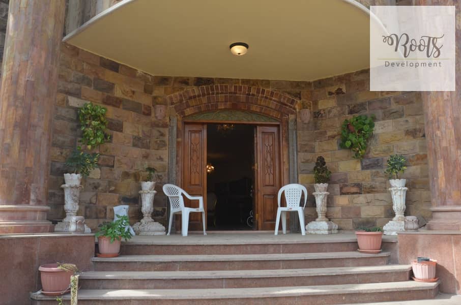 5 WhatsApp Image 2025-12-17 at 17.00. 17 (1). jpeg