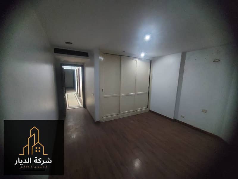 8 WhatsApp Image 2025-12-23 at 4.53. 50 PM. jpeg