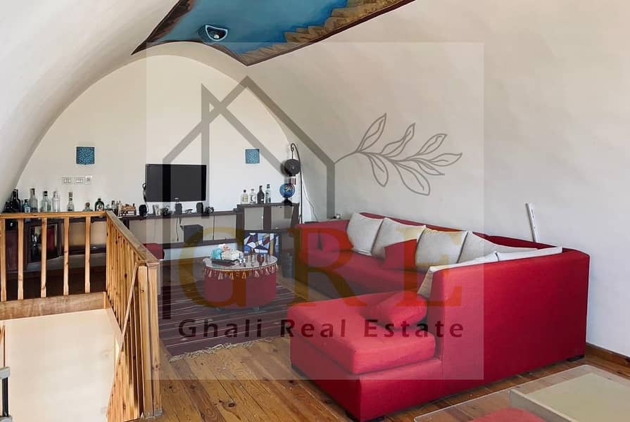 6 8d46b04f-4dbb-4d6b-bb9f-e9062b00ebef. jpg