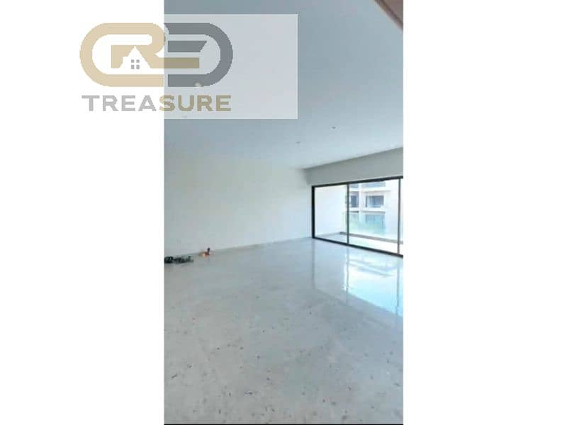 4 WhatsApp Image 2025-12-23 at 17.01. 56. jpg