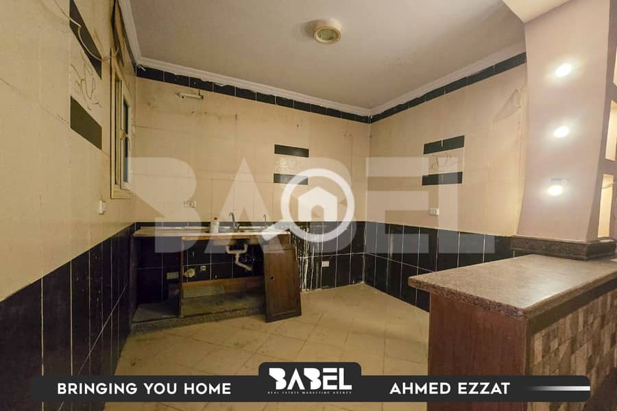 8 574925344_122163752498759991_3208780568109635438_n. jpg