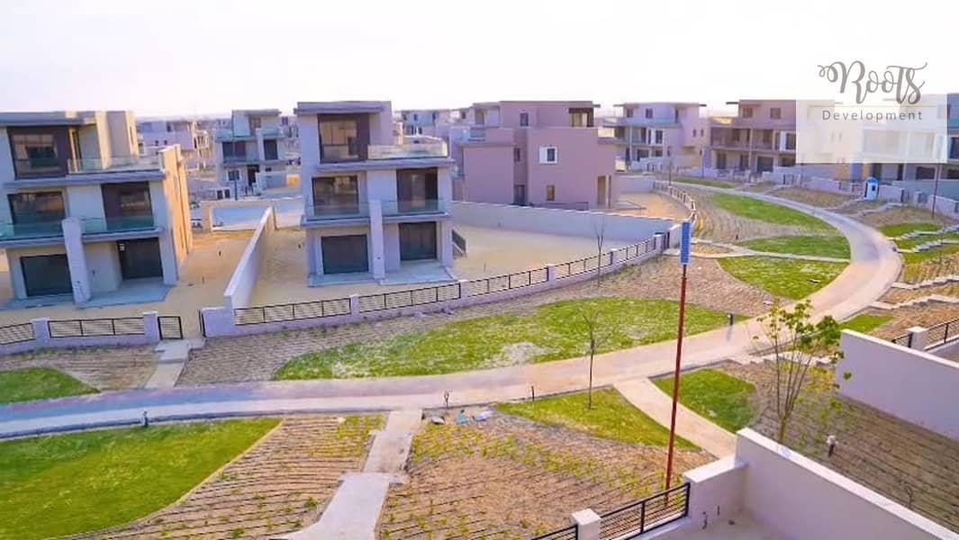 2 WhatsApp Image 2025-12-20 at 13.46. 51_1600x901. jpg