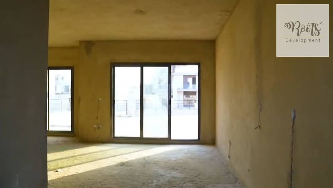 7 WhatsApp Image 2025-12-20 at 13.46. 47 (3)_1600x901. jpg