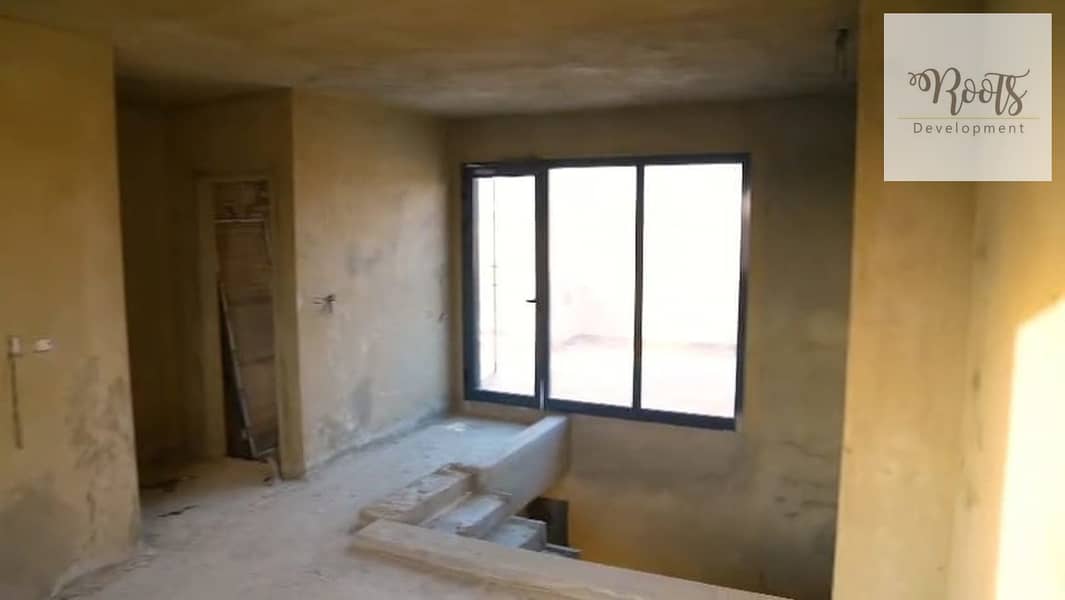 12 WhatsApp Image 2025-12-20 at 13.46. 50 (2)_1600x901. jpg