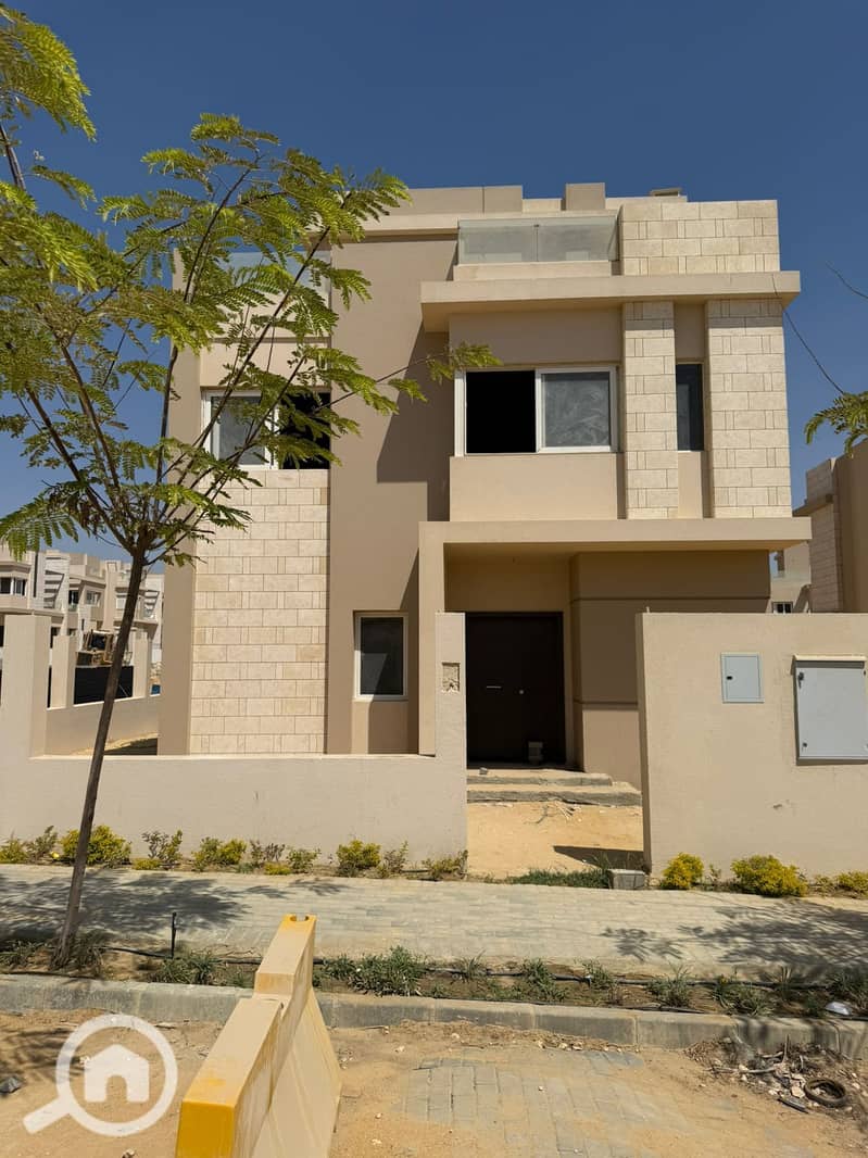 4 41f29e30-42bf-4e27-84a8-915abdf6632d. jpg