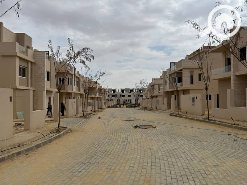 10 65ce3493-65f6-4629-8b7b-1f602603b676. jpeg