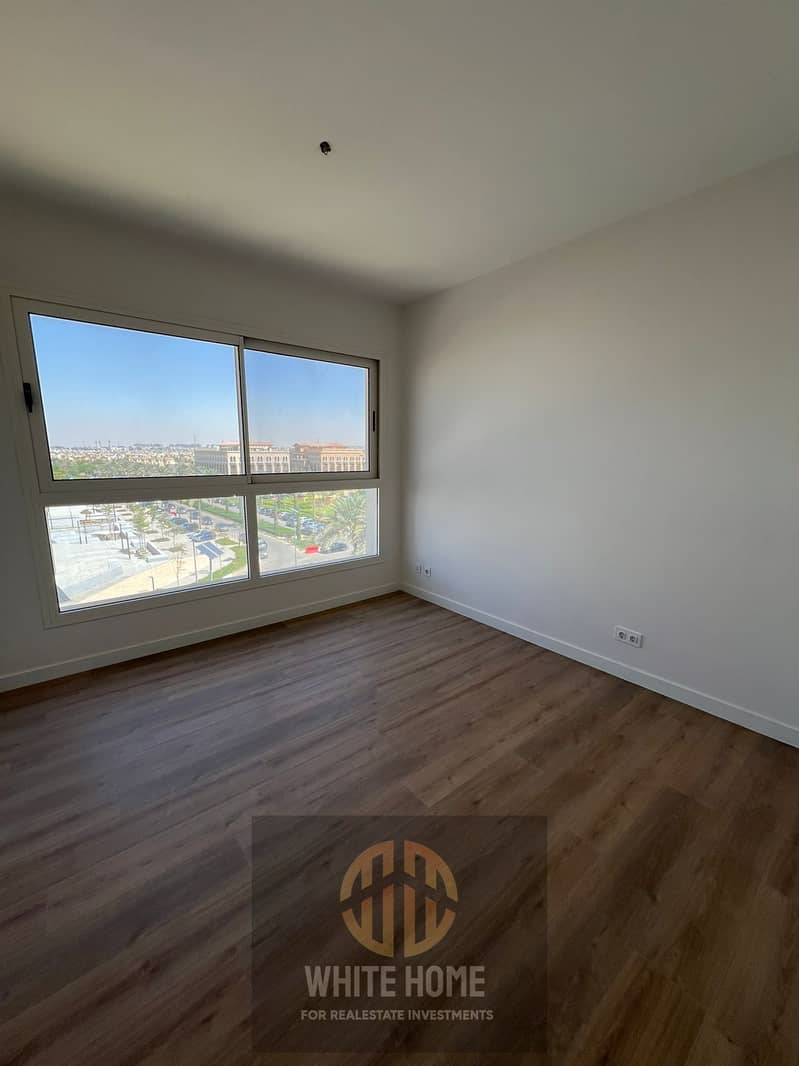 4 ee7ed4de-66cc-4df9-9a30-f97df3e7c858. jpeg