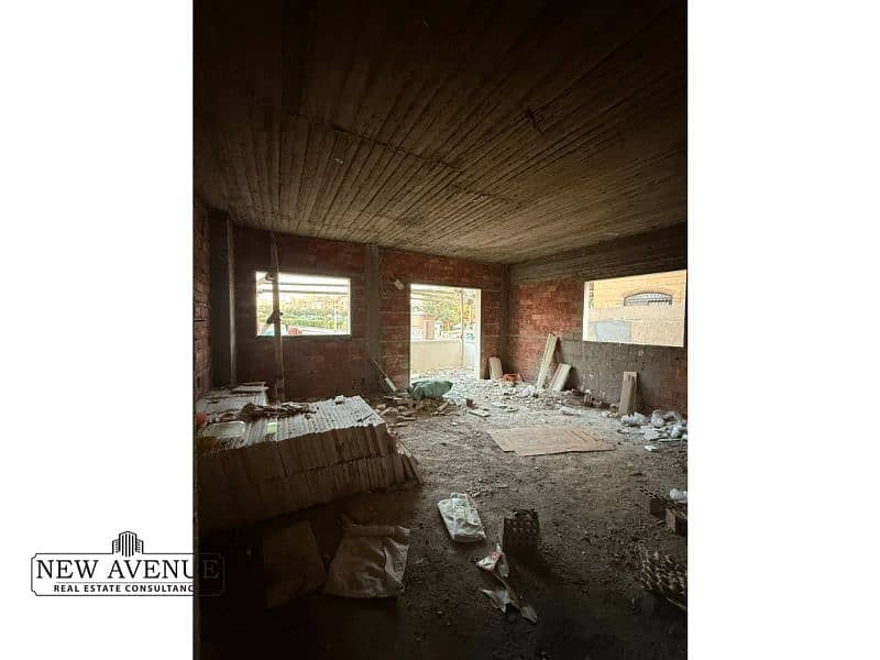 2 e77eb1d4-dd51-4bcd-97c6-296bd3db44cd. jfif. jpg