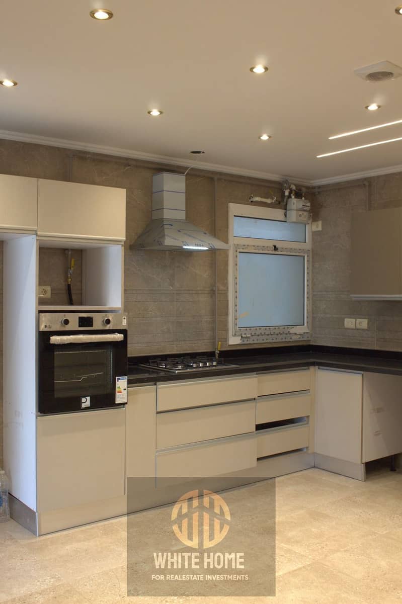 4 cb31c8af-c187-4ad4-b412-aefa4af82507. jpeg