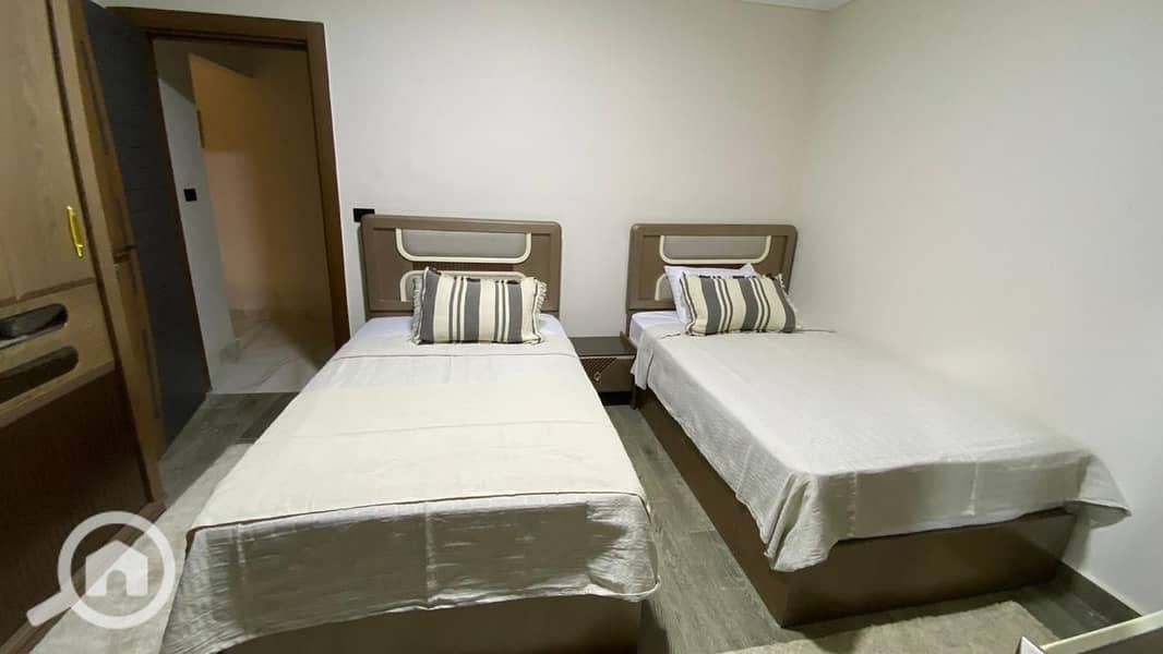 10 WhatsApp Image 2025-12-23 at 4.30. 30 PM (2). jpeg