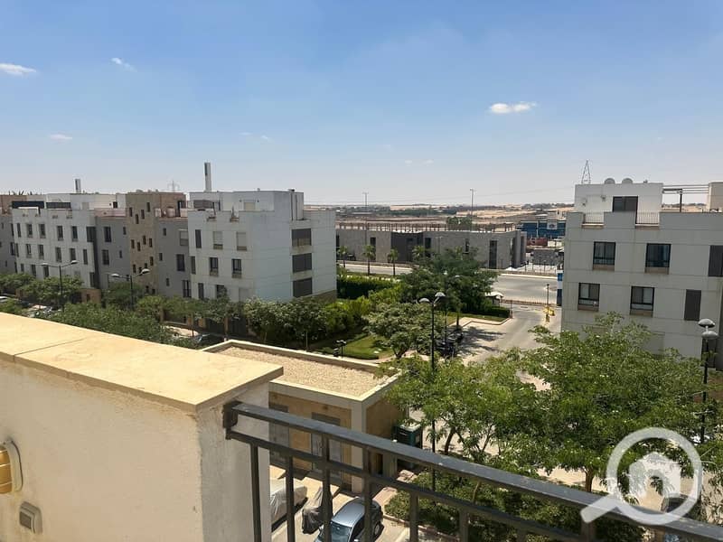 5 11ddbc6b-2344-48af-a6c3-e5d4c9a0c6c6. jpg