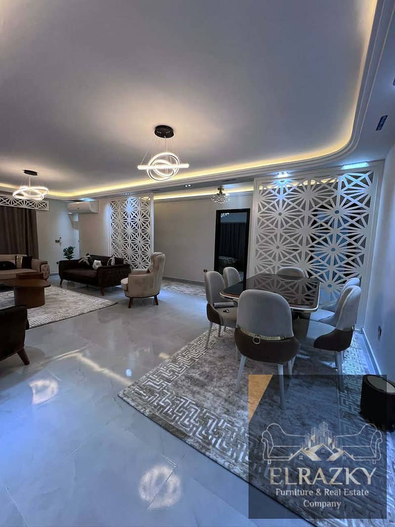 10 4e88c205-fd69-4025-b2f1-cf79fd2fd4f6. jpg