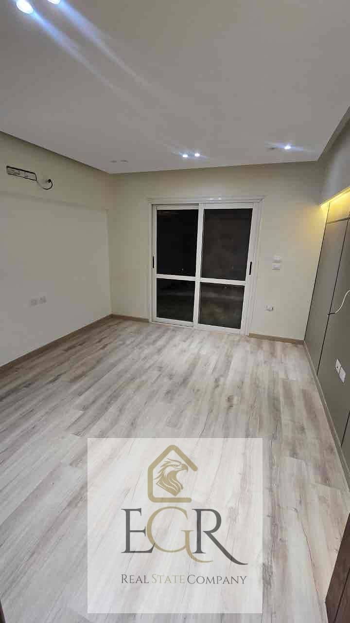 6 8753a688-dca0-46d8-8a37-43a67879f173. jpg