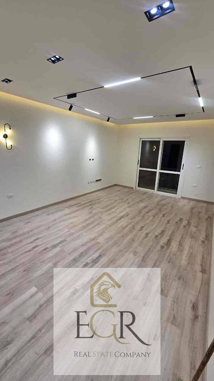 10 7c10aaf3-e5f8-4653-80fd-4a6664a2acb6. jpg