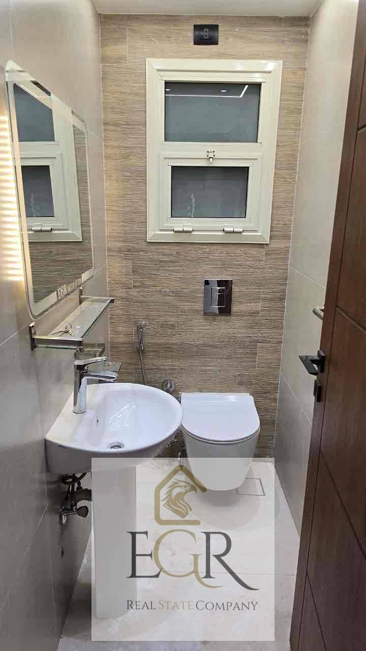 14 601ed500-c088-4454-b2e0-5c64a5861cb1. jpg