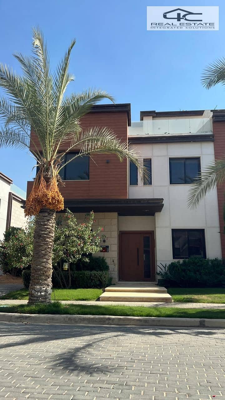 2 WhatsApp Image 2025-11-11 at 13.27. 50. jpeg