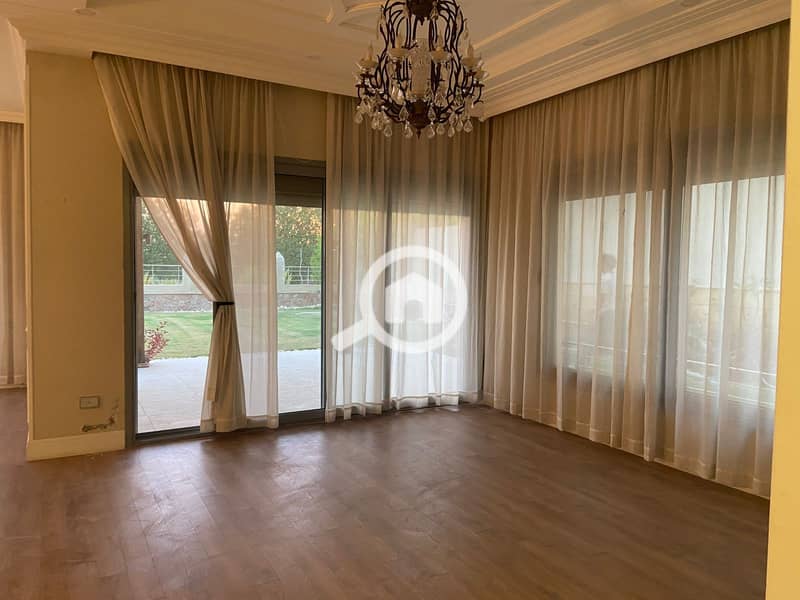 2 1d66ccab-fdc2-4689-9547-0c09cbfb6a68. jpg