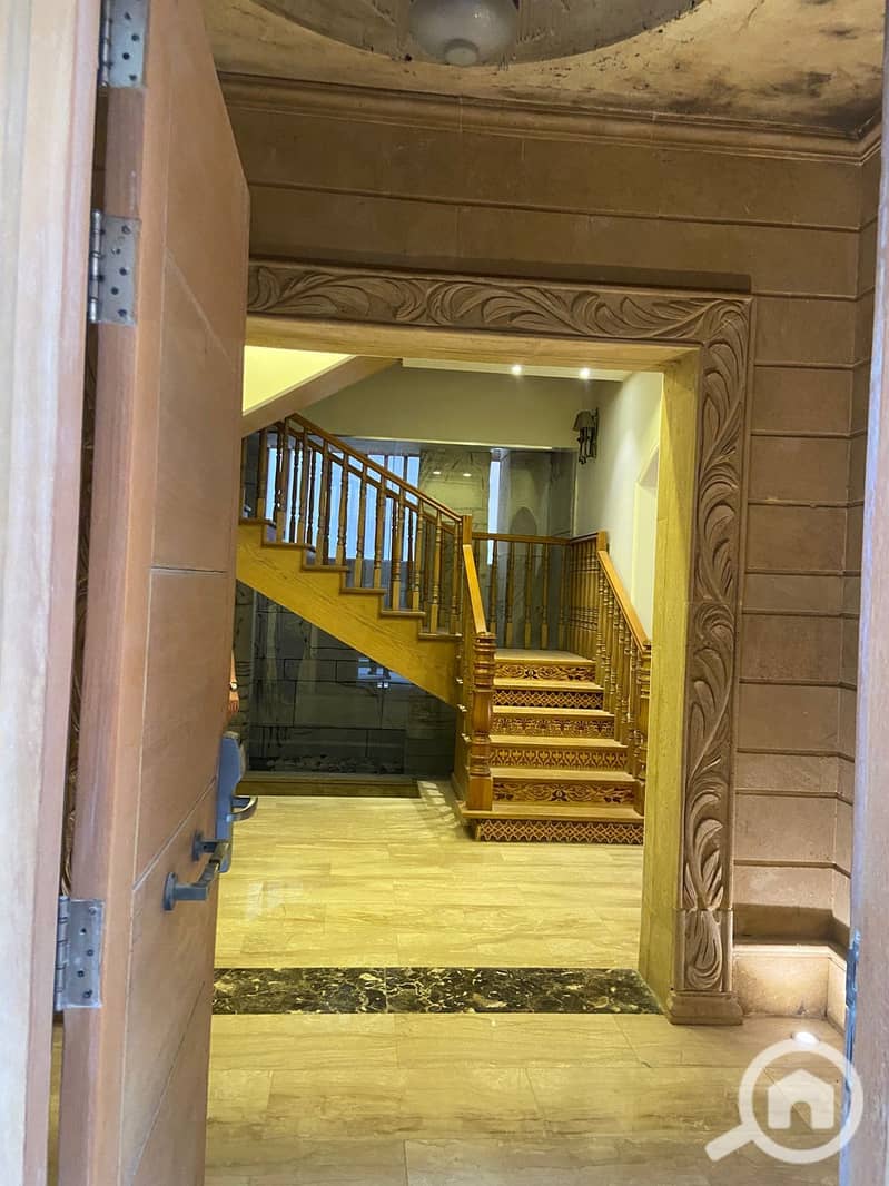 11 e40dbd29-f059-4353-9c39-7426718bb343. jpg