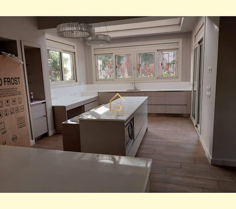 4 WhatsApp Image 2025-12-23 at 5.51. 53 PM (1). jpg