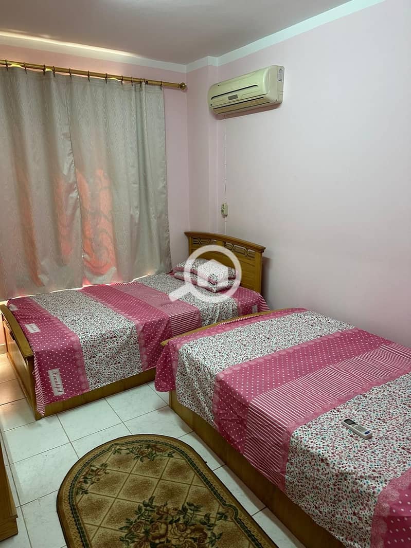 8 db729c19-2da6-4de8-ab9e-a882a9aa97be. jpeg