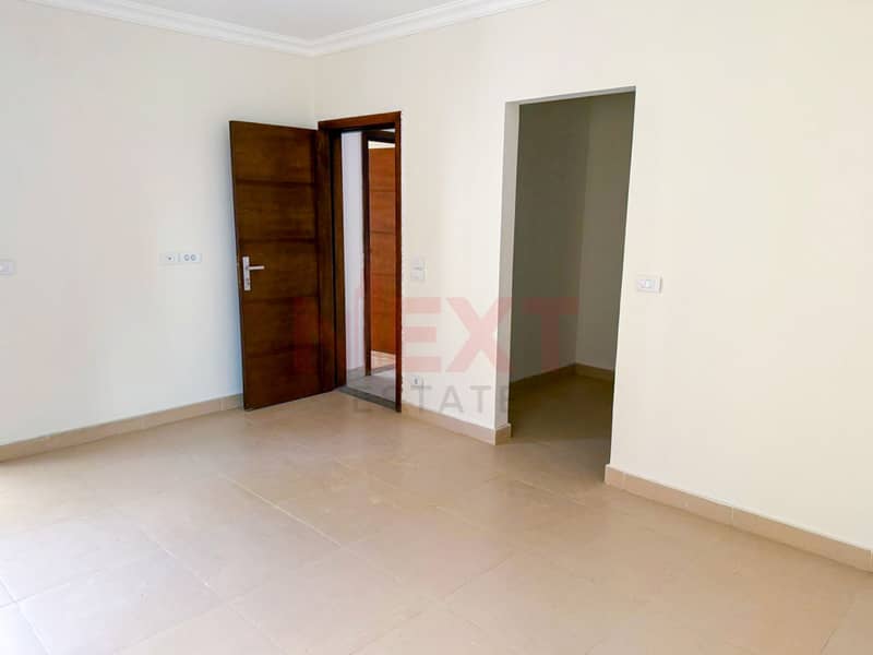 5 WhatsApp Image 2025-12-22 at 1.44. 29 PM (1). JPG