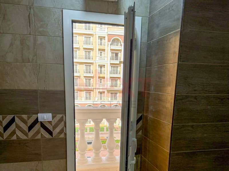 10 WhatsApp Image 2025-12-22 at 1.44. 34 PM (1). JPG