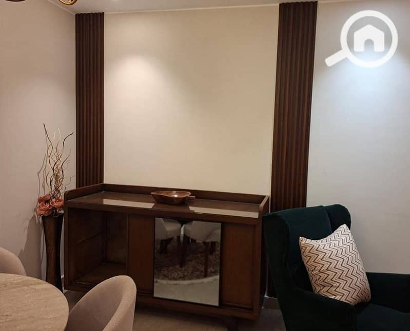 5 72684a8e-6d8f-43ea-bda3-ad6c85c6da20. jpg