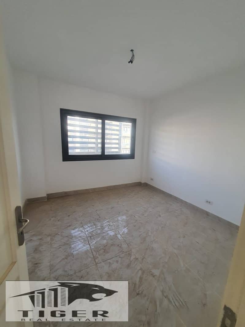 4 WhatsApp Image 2025-12-23 at 5.21. 11 PM (1). jpeg