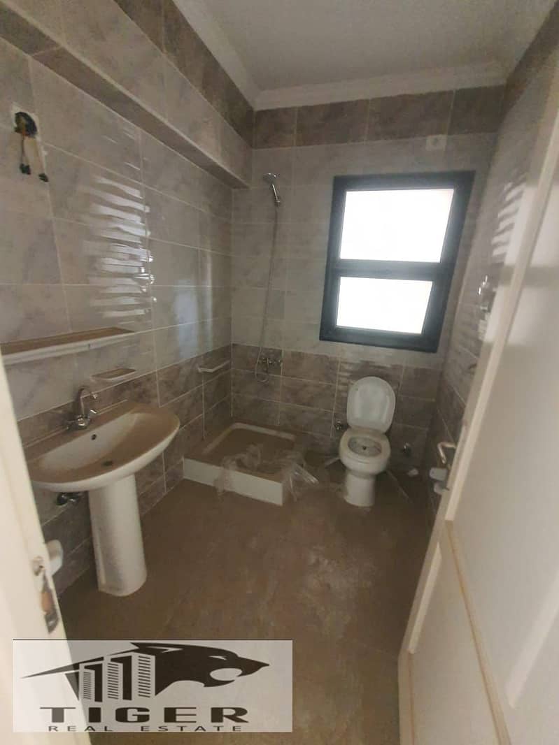 9 WhatsApp Image 2025-12-23 at 5.21. 09 PM (2). jpeg