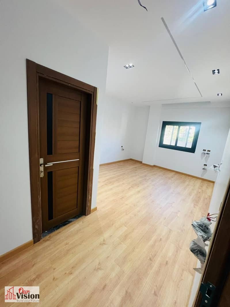 5 WhatsApp Image 2025-12-23 at 6.10. 36 PM(1). jpeg