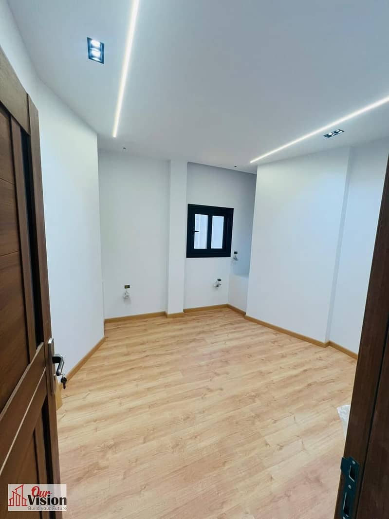 10 WhatsApp Image 2025-12-23 at 6.10. 36 PM. jpeg